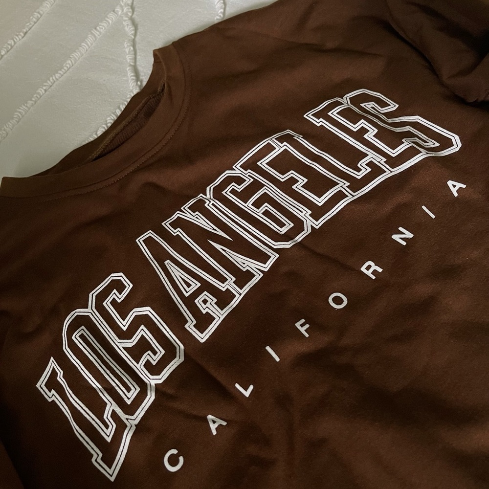Blushmark Los Angeles Crew Neck
